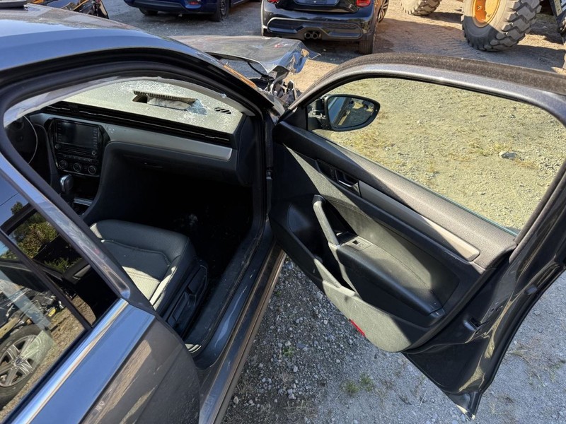 2020-2022 Volkswagen Passat Right Passenger Side A-Pillar Gray