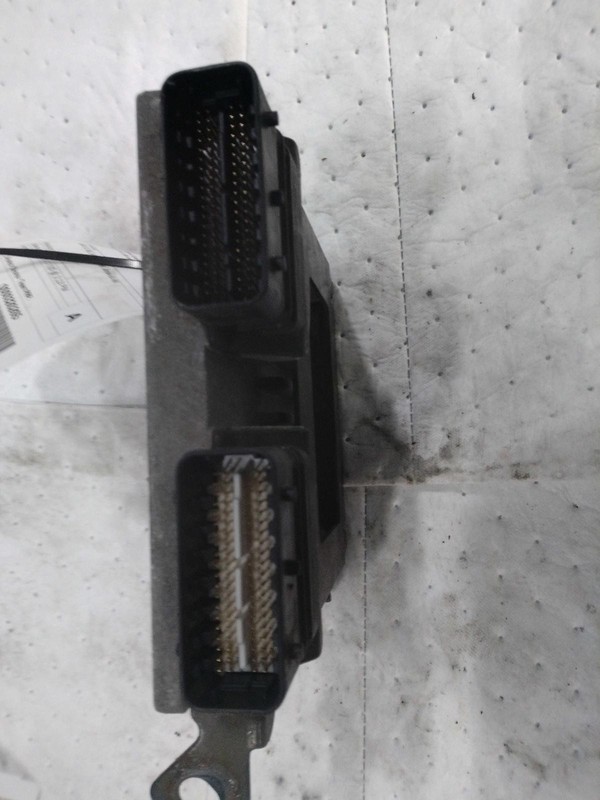 2009 Hyundai Santa Fe Engine Control Module ECM OEM 2.7L 150K Miles Blue