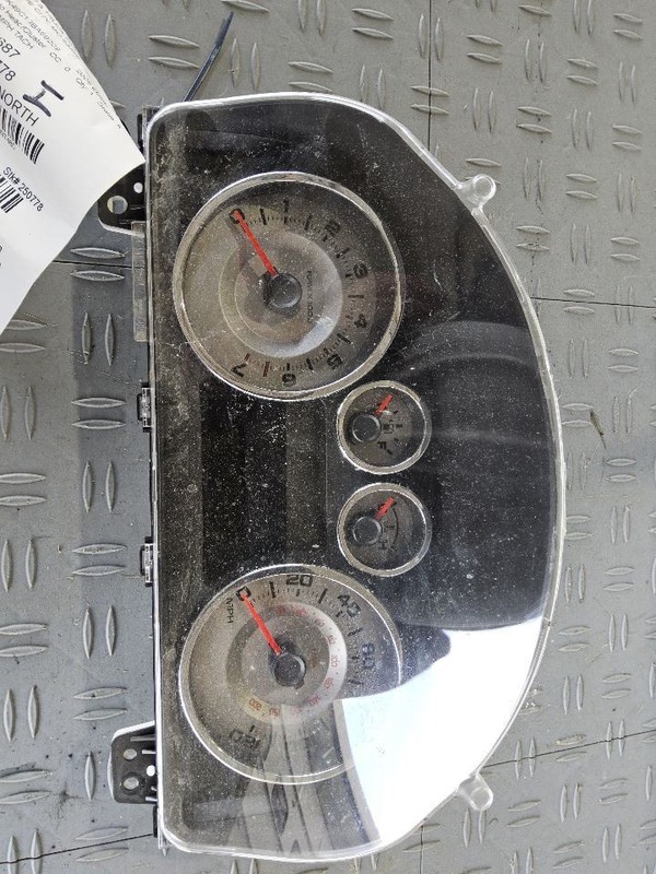 Speedometer MPH Silver Cluster ID 8T4T-10849-EA Fits 08-10 EDGE 3497480