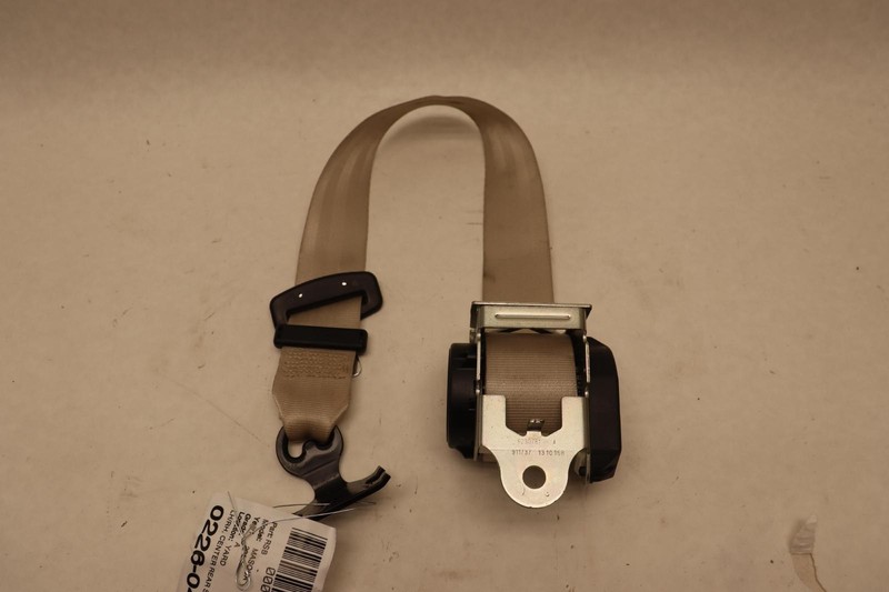 2014-2020 MASERATI QUATTROPORTE REAR CENTER MIDDLE SEAT BELT OEM