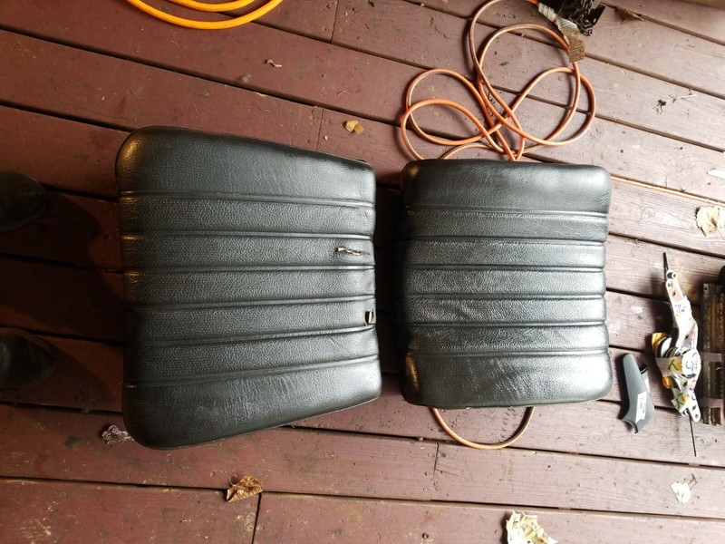 1969 Mercedes Benz 250S Black front driver Seat Mercedes
