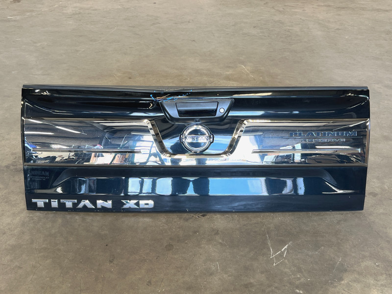 ⭐2016-2019 NISSAN TITAN XD PLATINUM RESERVE REAR TAILGATE W/CAMERA OEM LOT2629