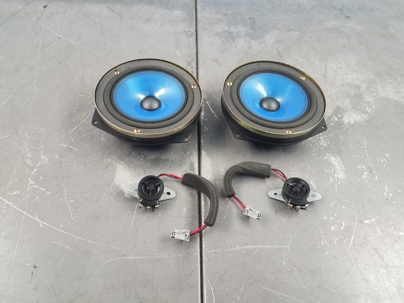 2002 Honda S2000 AP1 Speaker Set #0918 B1