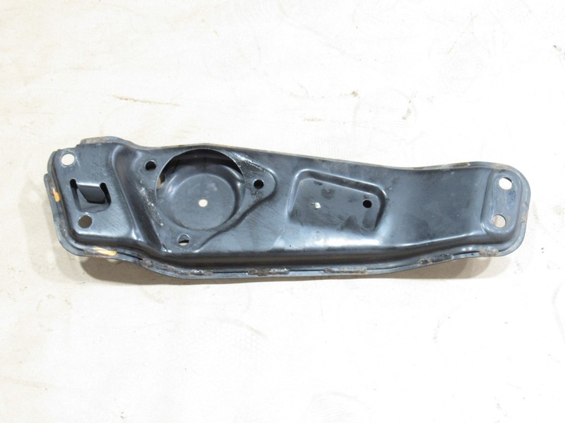 15-19 Lexus RC300 2016 3.5L AWD Transmission Mount Bracket Support |:Y