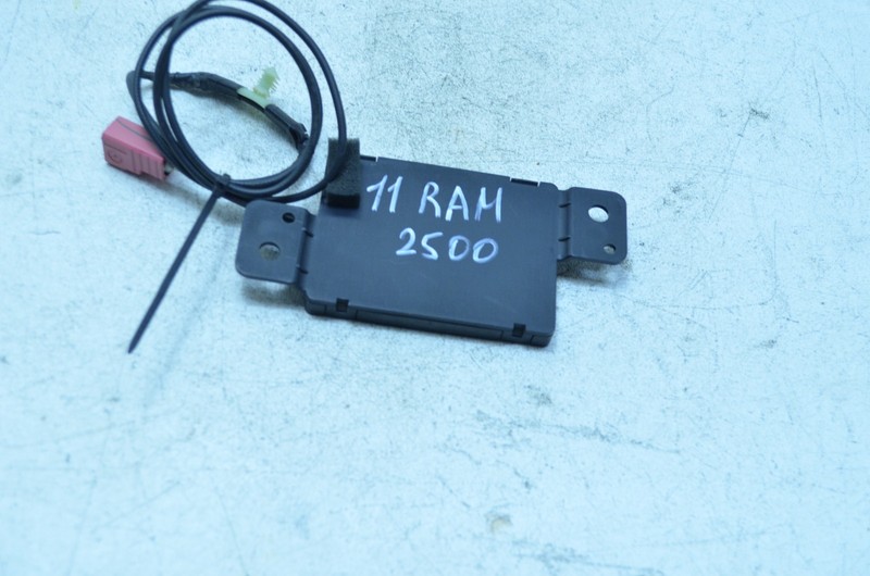 2009-2012 DODGE RAM 2500 KEYLESS ENTRY ANTENNA MODULE OEM