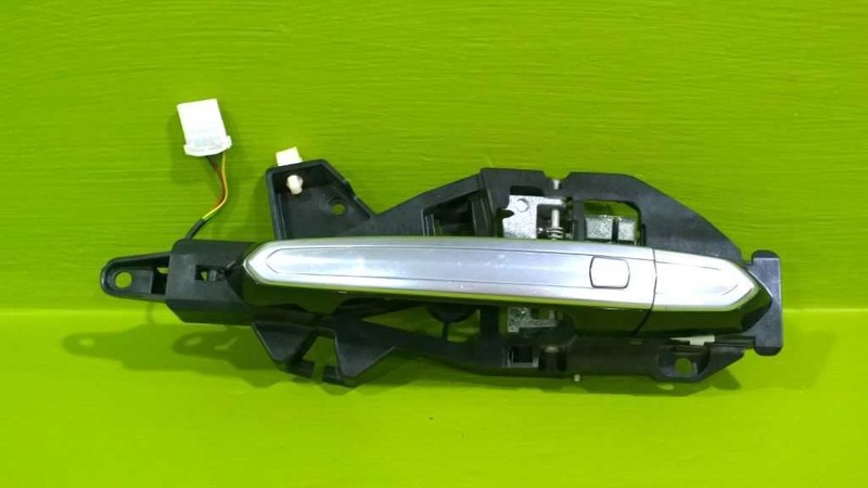 13 14 ATS PASSENGER RIGHT FRONT EXTERIOR DOOR HANDLE OEM 3666-20