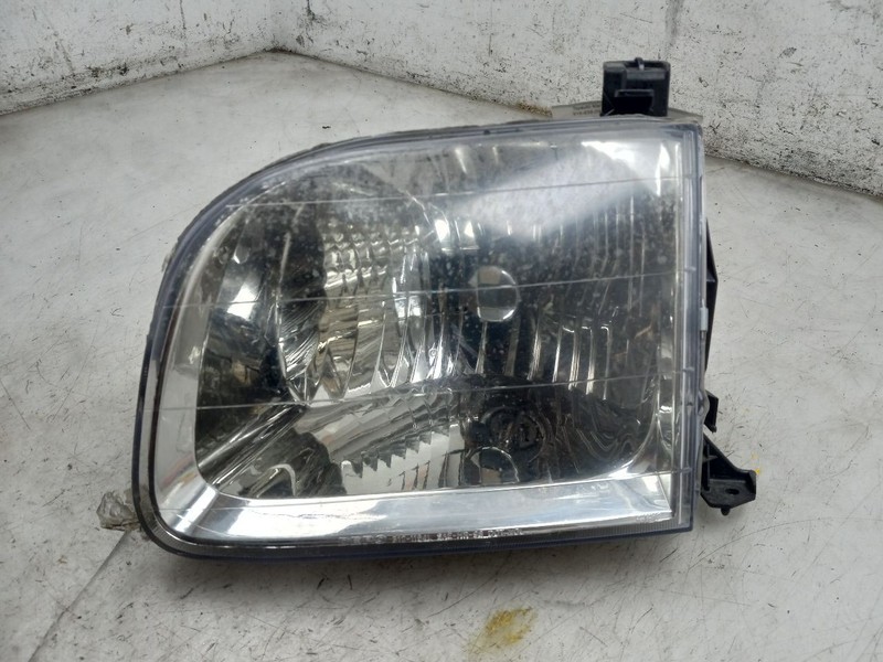 01 02 03 04 TOYOTA SEQUOIA LIMITED DRIVER LEFT HEADLIGHT AFTER MARKET