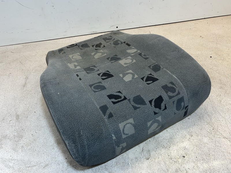 02-06 Mercedes Dodge Sprinter T1N Front Bottom Seat Cushion OEM