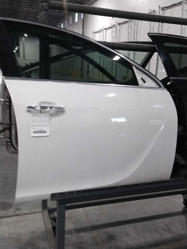 2012 Buick Regal Right Door White 4DR Sedan OEM Used Part 31223 159K Miles