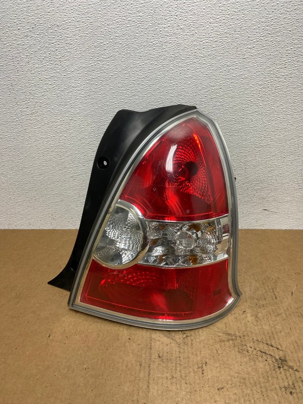 2007-2011 Hyundai Accent Hatchback Right Passenger Side Tail Light Oem AC2986 LK