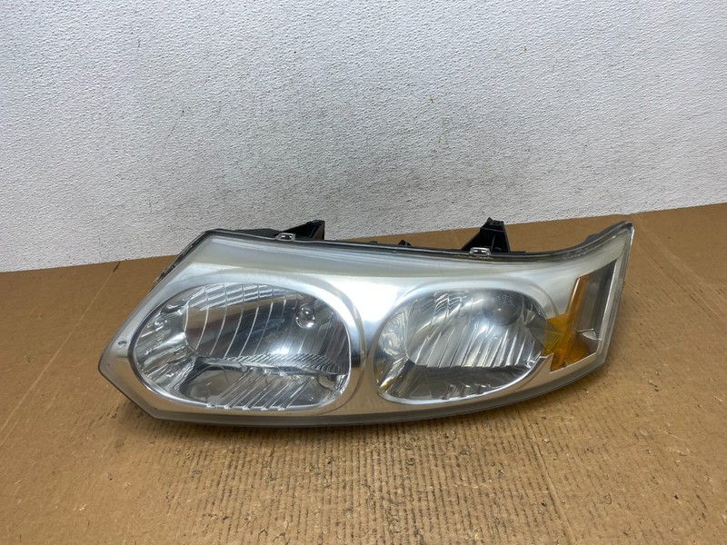 2003 to 2007 Saturn Ion Halogen Headlight Left Driver LH Side AE2594 DW