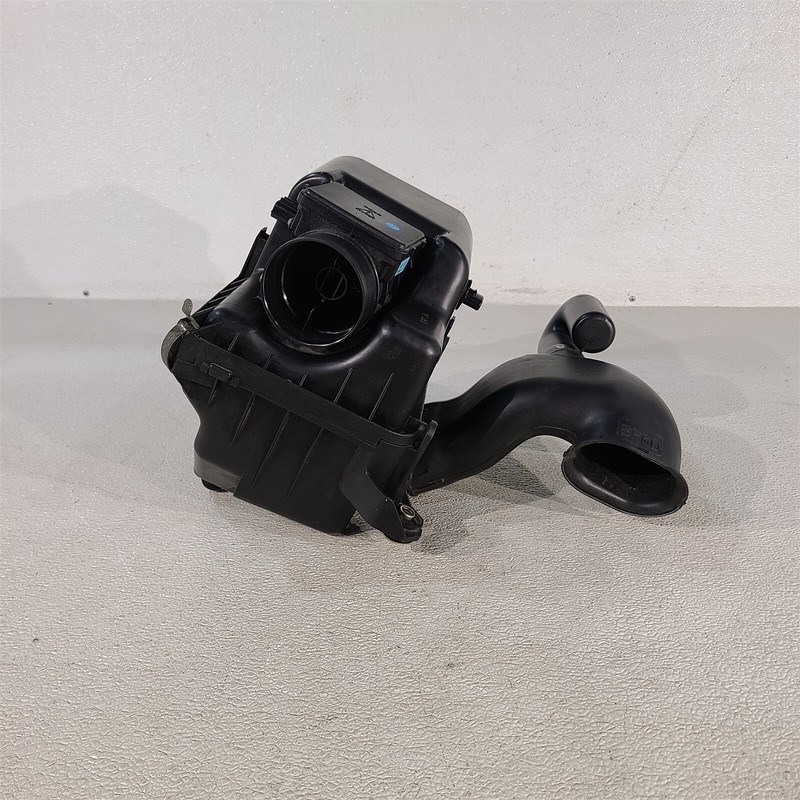 01-05 Mazda Miata Mx5 Air Cleaner Housing Box Mass Air Flow Sensor Maf 44k Aa747