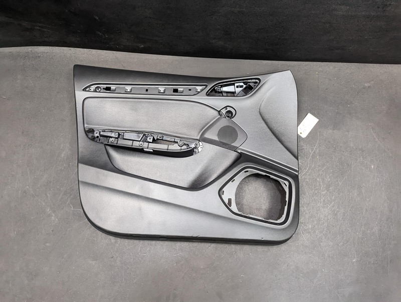 Front Left Door Trim Panel 2018 Audi Q3 8U0899N1FA38M 2016 2017 X