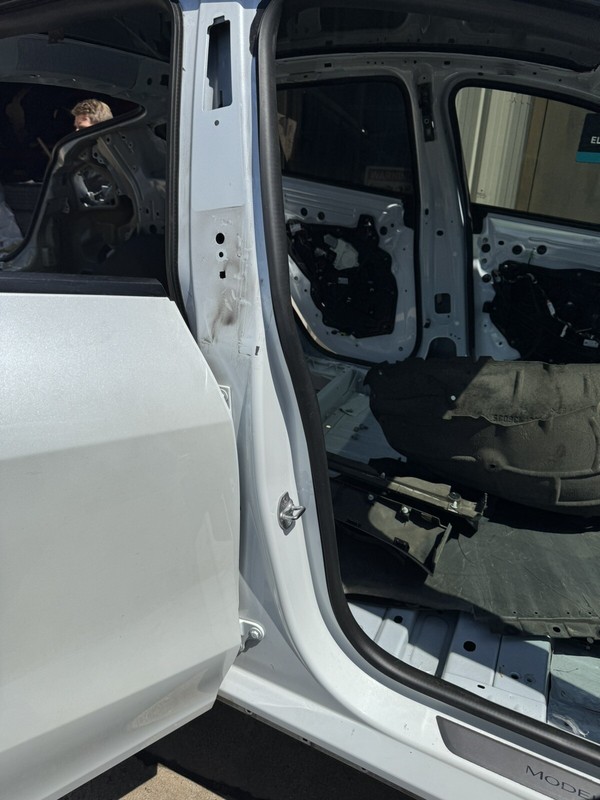 2020 2021 2022 Tesla Model Y Right Passenger B Pillar N-1362