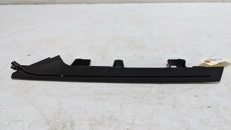 Package Tray Quarter Right Trim Guide 2017 Lincoln Continental GD9B-402B46 18 19