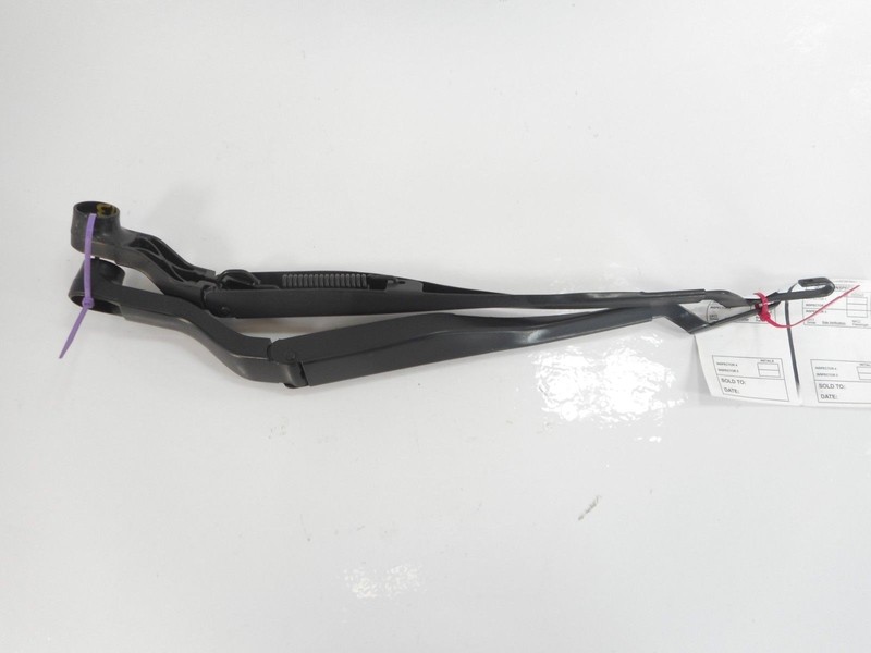 14 2014 Cadillac ATS Left & Right Windshield Wiper Arm Set Pair OEM