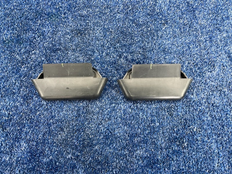 2017–2020 Fiat 124 Spider Rear Body Trunk Air Vent Louver Exhauster SET Pair OEM
