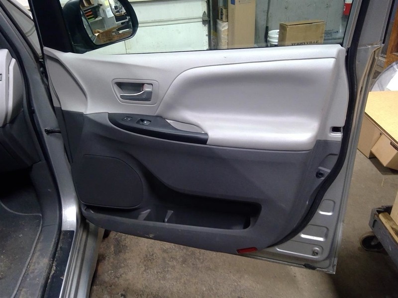 SIENNA 2019 Passenger Right Front Door Trim Panel 1755734