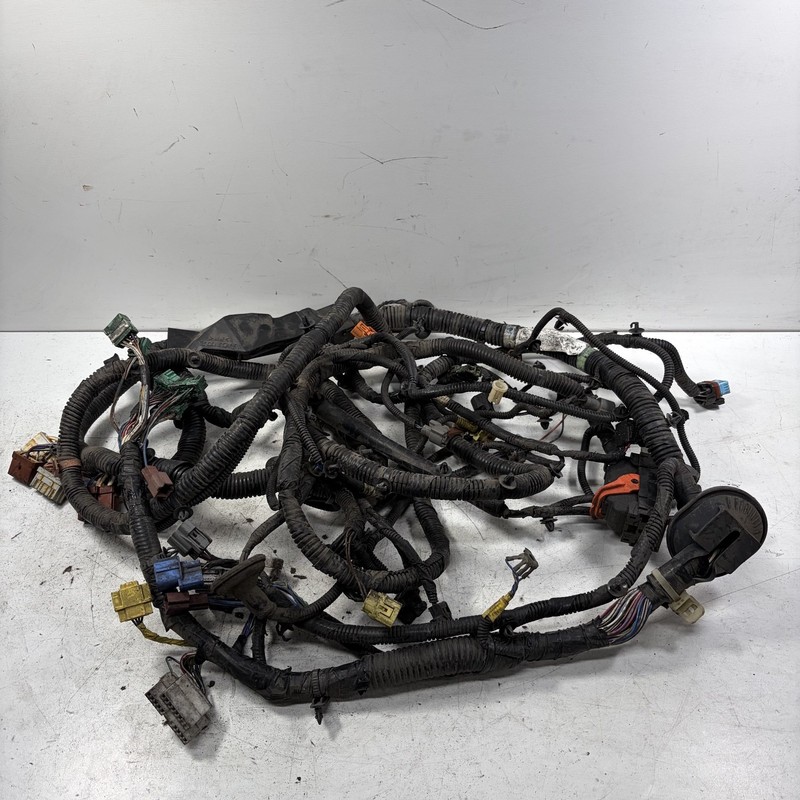 05-06 Honda Element EX Engine Bay Wire Harness 32200-SCV-A11 OEM