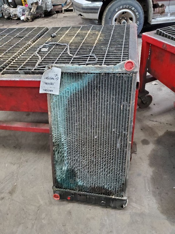 Radiator 28" Wide 1-1/4" Thick Fits 72-79 CHEVROLET 10 VAN 291902