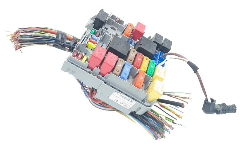 14-2017 fiat 500L fuse box block relay module wire harness 51867698