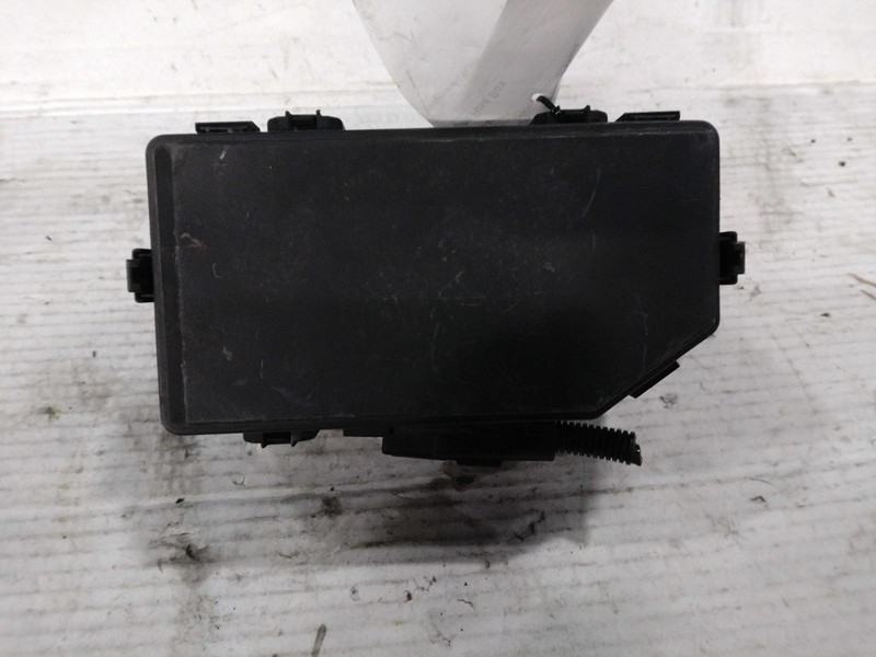2016 Honda CR-V OEM Fuse Box 32200T1WA00 Silver 2.4L 123k Miles