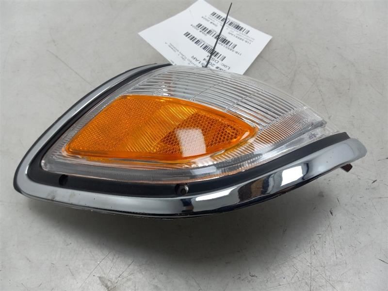 Passenger Corner/Park Light Park Lamp-turn Signal Fits 95-96 TACOMA 517852