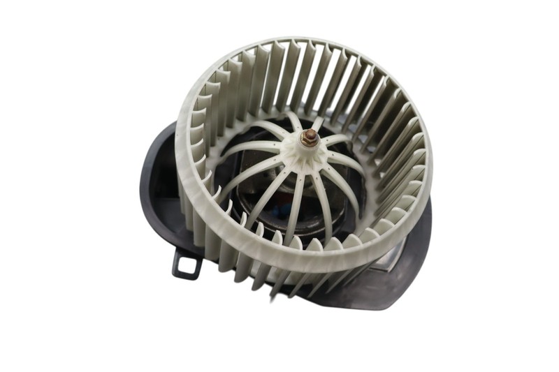 11-17 Volkswagen VW Touareg HVAC AC A/C Heater Air Blower Motor Fan Oem