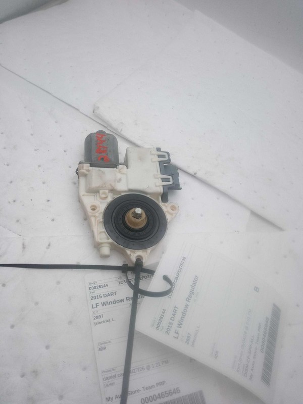 2015 Dodge Dart Left Window Regulator Black Used OEM 256972 111K Miles