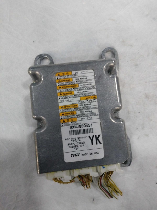 Used Air Bag Module fits: 2020 Toyota Corolla Air Bag Sedan air bag under consol