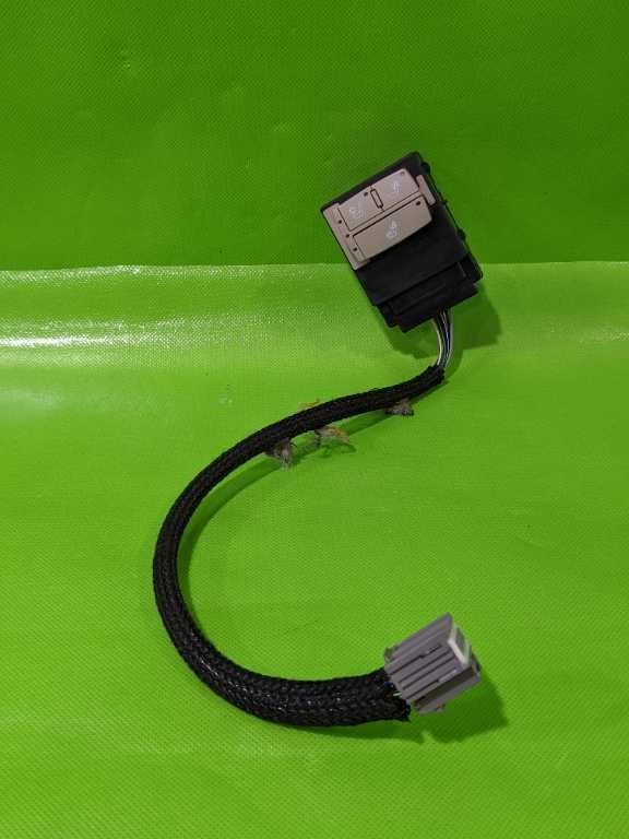 06-11 CADILLAC DTS PASSENGER RIGHT FRONT HEAT COOL SEAT SWITCH OEM 4527-12