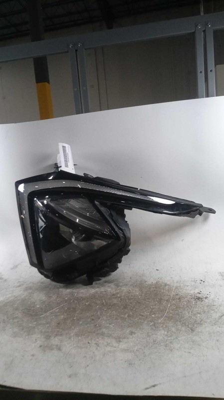 2023 KIA Sportage Left Headlight Assembly, Used, 31000 Miles, OEM Quality