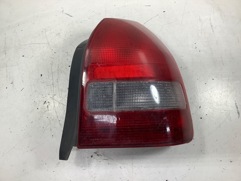 99-00 Honda Civic 3DR HB Right Tail Light