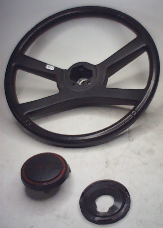 Chevrolet GMC 88-94 Silverado C/K Chevy Black Steering Wheel w/ Red Center Cap