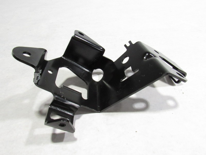 20-23 McLaren GT 2021 Front Left Driver Seat Belt Retractor Bracket Mount |@1