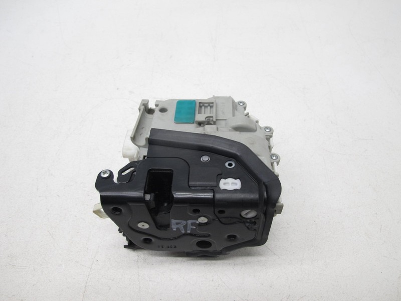 15-21 AUDI B9 A5 S5 A4 S4 SQ5 A3 S3 DOOR LATCH LOCK ACTUATOR FRONT RIGHT OEM 051