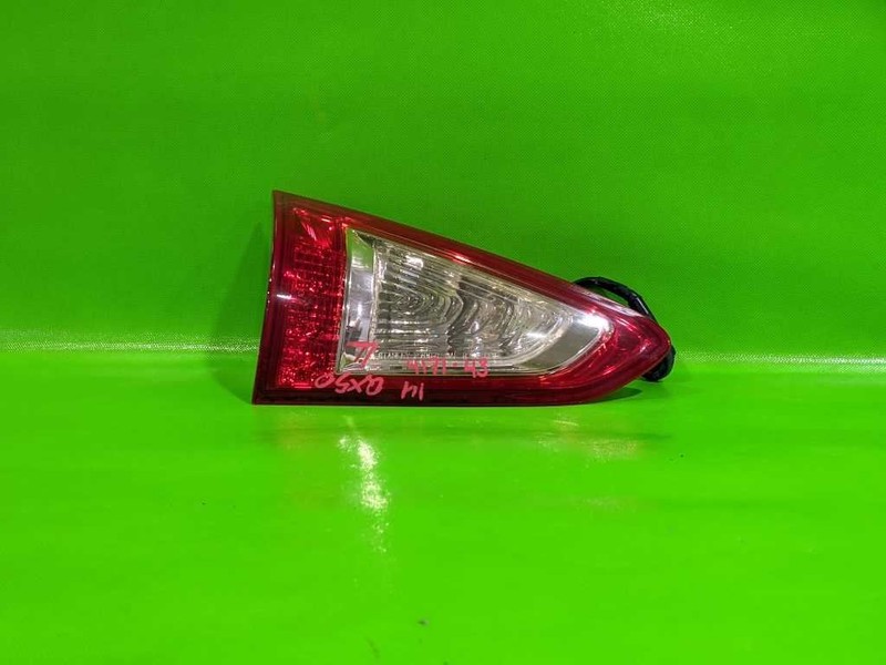 14-17 INFINITI QX50 DRIVER LEFT LID TAILLIGHT LAMP OEM 4171-43