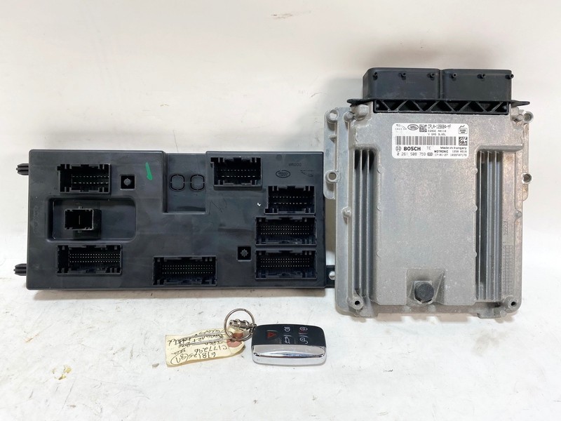 17-18 JAGUAR F-PACE ENGINE & BODY CONTROL MODULE BCM ECU ECM W/ KEY FOB OEM