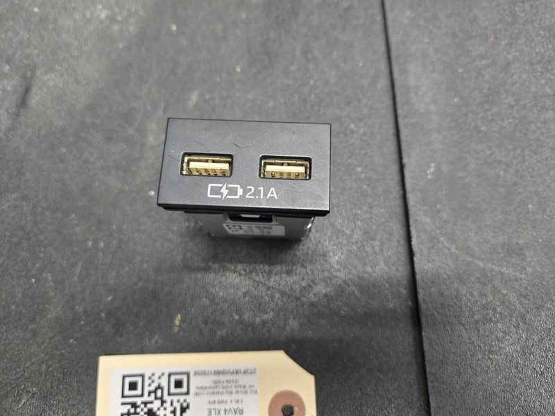 Dual USB Charge Adapter 2021 Toyota RAV4 85532-0R020 2019 2020 2022 2023 - 2025
