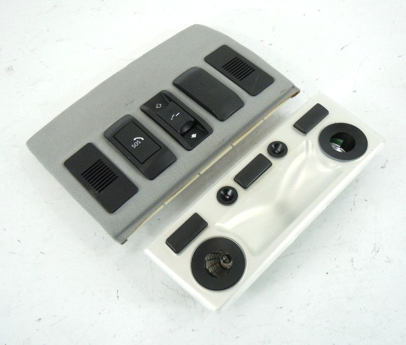 2007 07 BMW 530i Overhead Dome Light Sun Roof Switch Console OEM