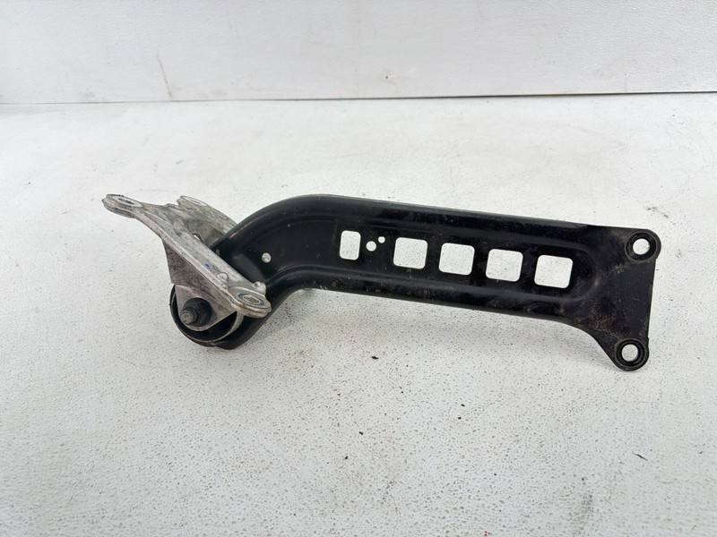 16-23 CHEVROLET MALIBU Driver Left Lower Control Arm Rear Trailing Arm OEM