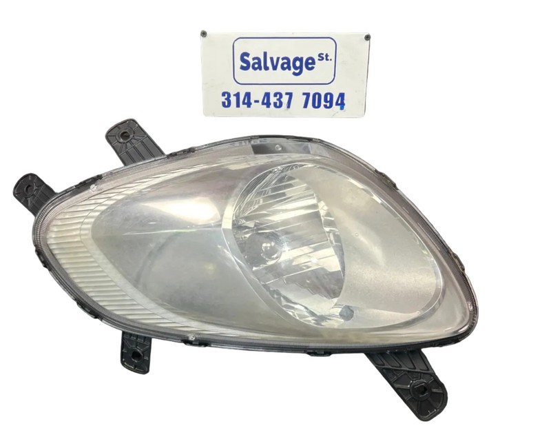 2006-2009 Pontiac Solstice GXP Headlight Lamp Left Driver Side OEM 15885810