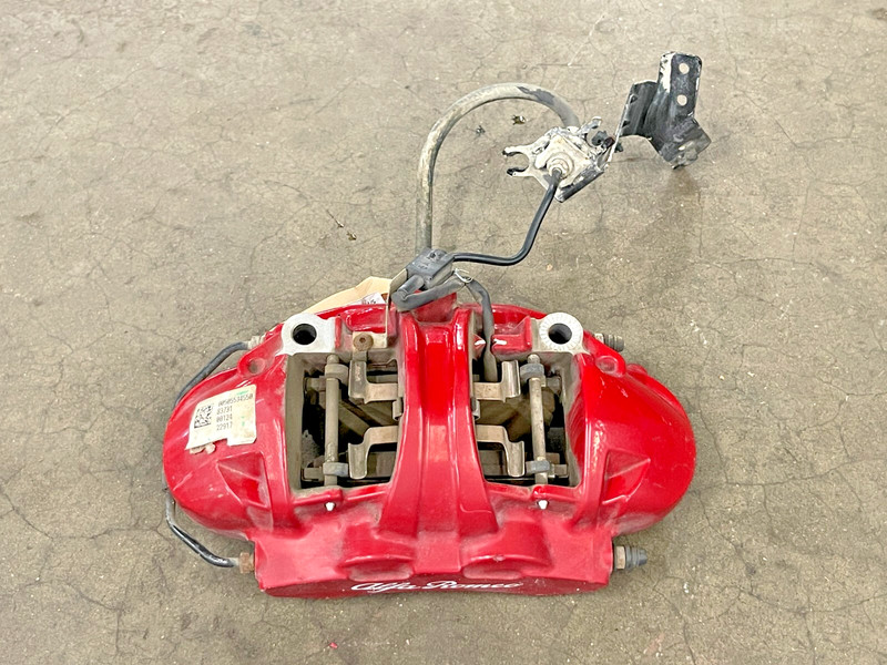 ⭐2017-2025 ALFA ROMEO STELVIO AWD FRONT RIGHT PASS BRAKE CALIPER OEM LOT2602