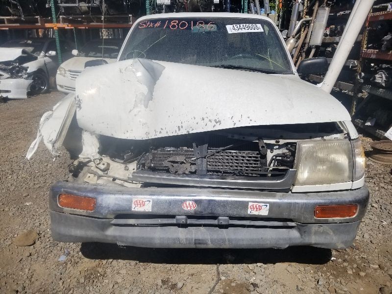 Axle Shaft Rear Axle 2WD Extended Cab 4 Cylinder Fits 95-02 TACOMA 563562