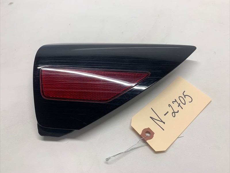 2019-2023 TESLA MODEL Y/3 REAR RIGHT REFLECTOR 1518783-00-A OEM 2705 B160