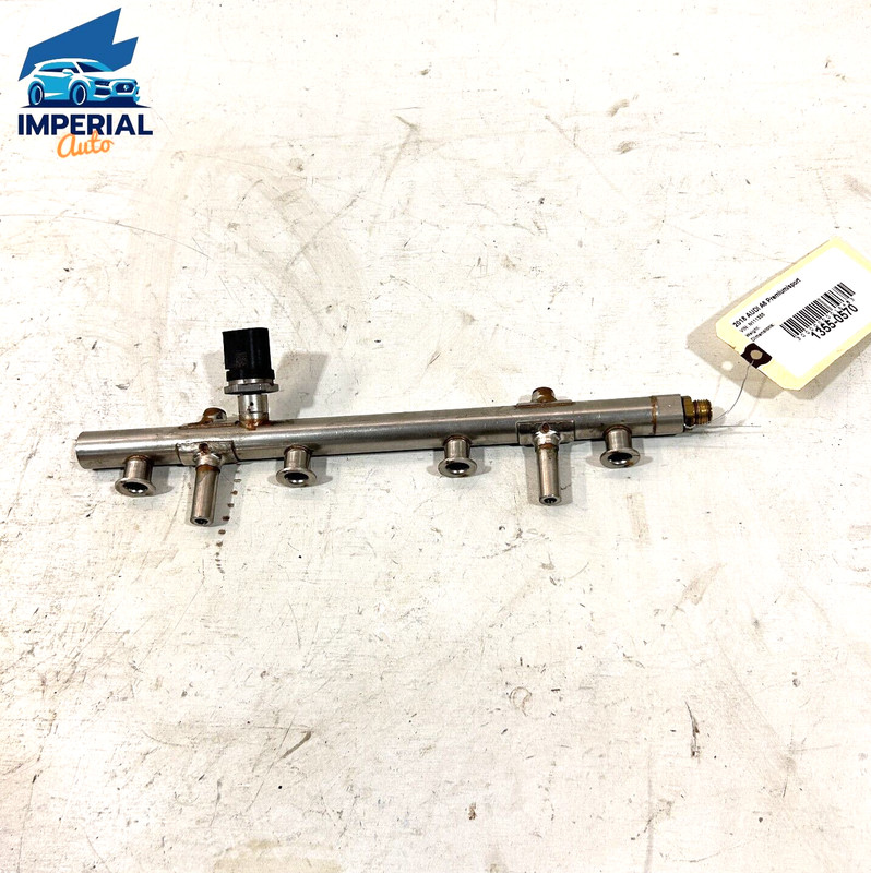 12-20 AUDI A6 2.0L ENGINE FUEL DISTRIBUTOR RAIL OEM - 70K MILES -