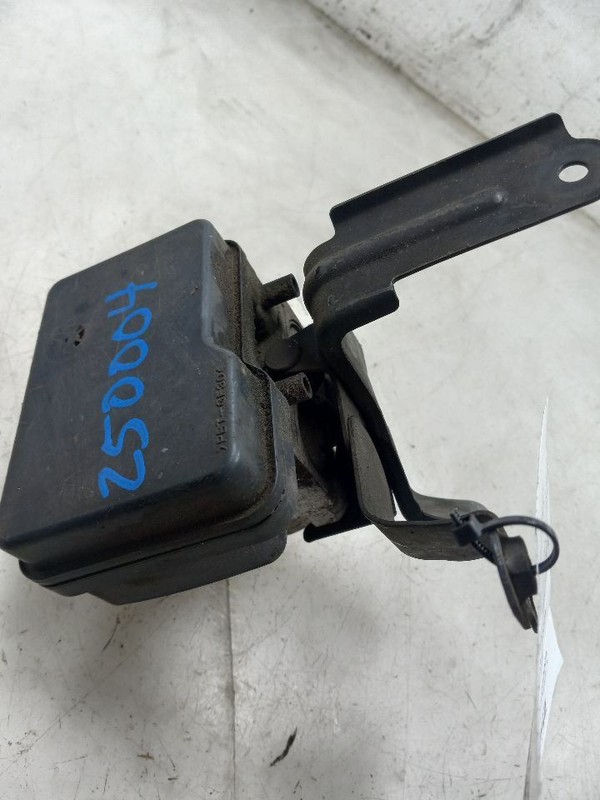Anti-Lock Brake Part Actuator And Pump Assembly Fits 05-10 SCION TC
