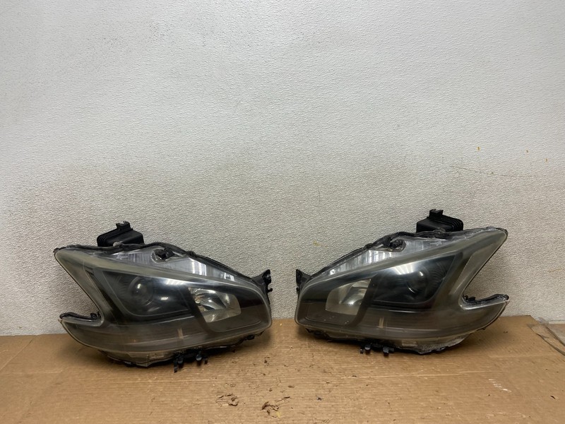 Halogen 2009 to 2014 Nissan Maxima Left+Right Set Side Headlights Z3607 DW