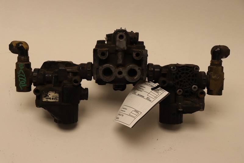 2019-2023 VOLVO VNL 760 ABS BRAKE BENDIX 4-40HR MODULATOR VALVE ASSY OEM