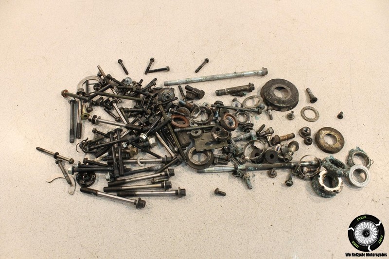 2000 Suzuki GSXR750 MISCELLANEOUS NUTS BOLTS ASSORTED HARDWARE GSXR 750 00